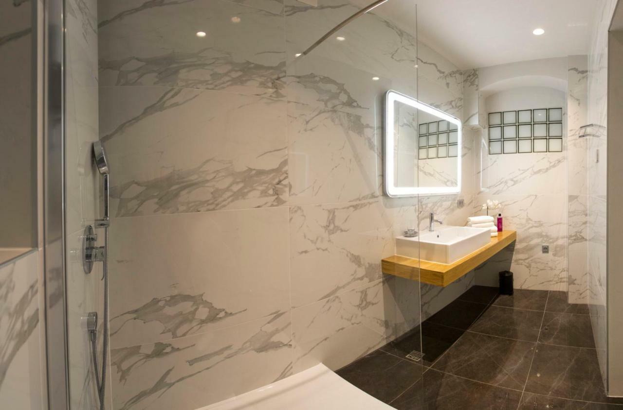 Luxury Rooms Paula Split Exterior photo
